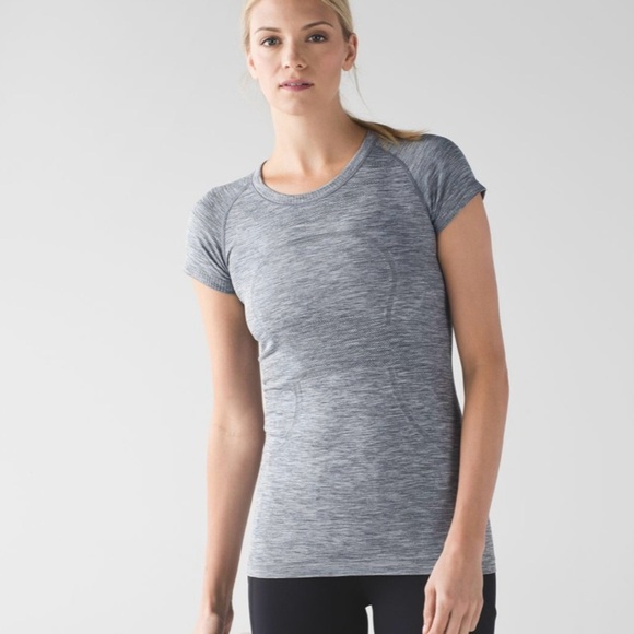 Lululemon Swiftly Tech Short
Sleeve Crew Top
Heathered Slate - Picture 2 of 5